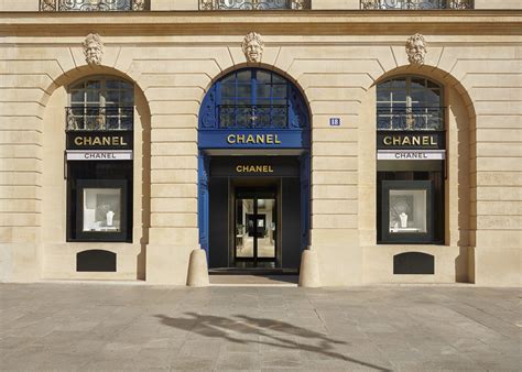 buying chanel in paris|chanel boutique paris france.